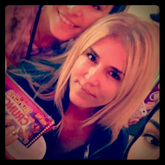 Meet your Posher, Alina - Picture 2 of 2